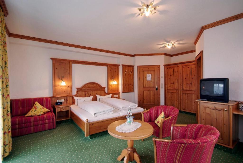 Hotel Gasthof Jaegerhaus Sankt Peter Room photo